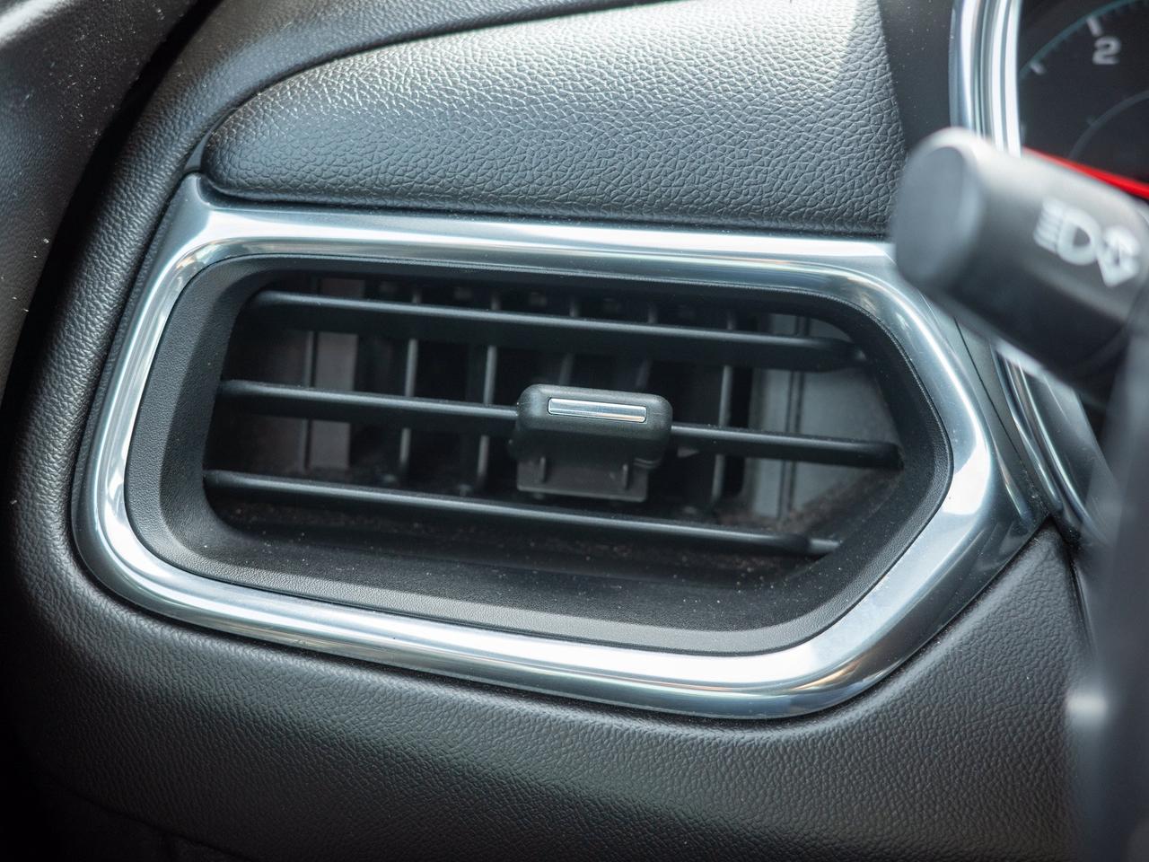 2018 Chevrolet Equinox LT - Rear Parking Aid   Cross-Traffic Alert Photo