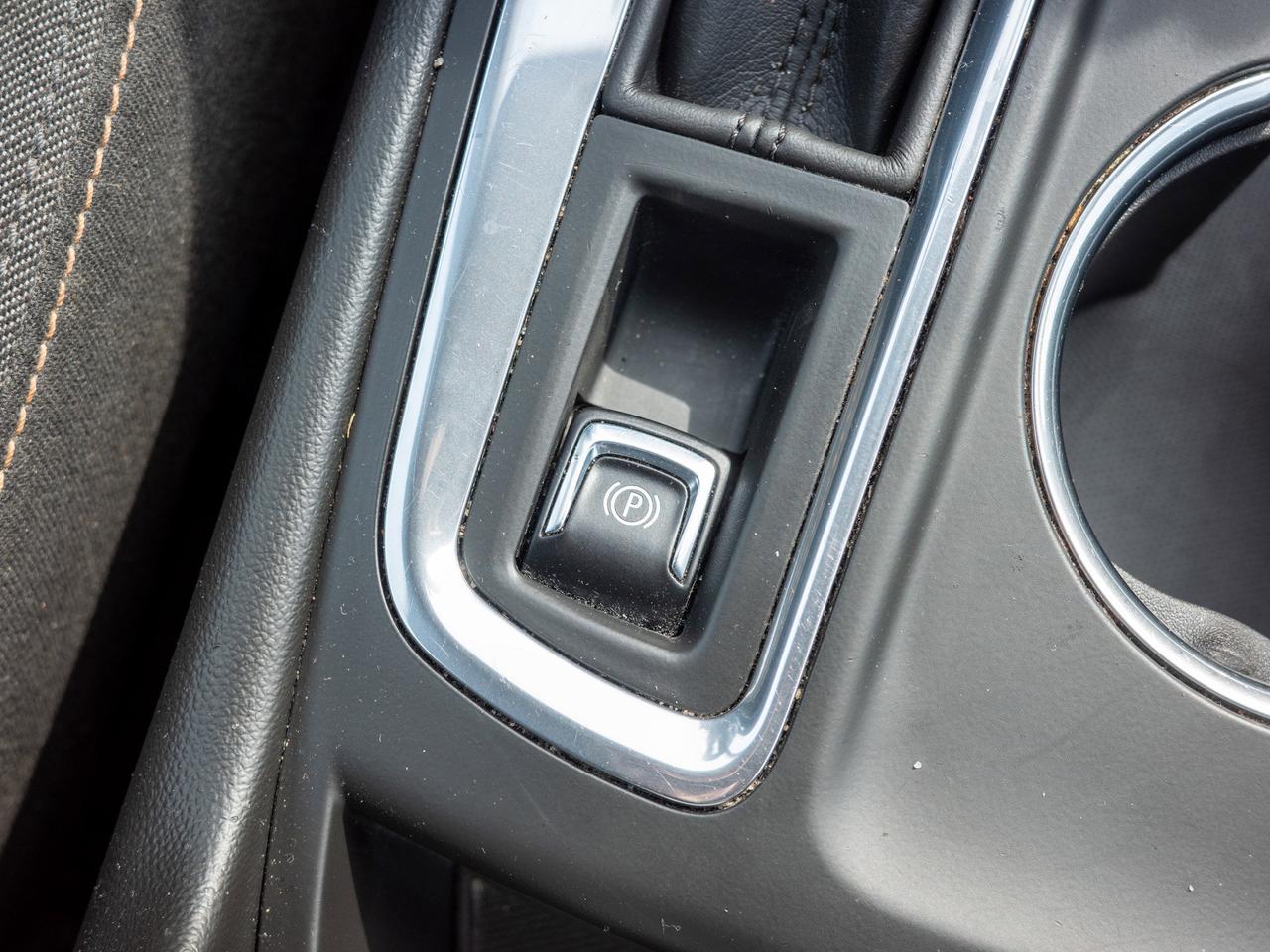 2018 Chevrolet Equinox LT - Rear Parking Aid   Cross-Traffic Alert Photo