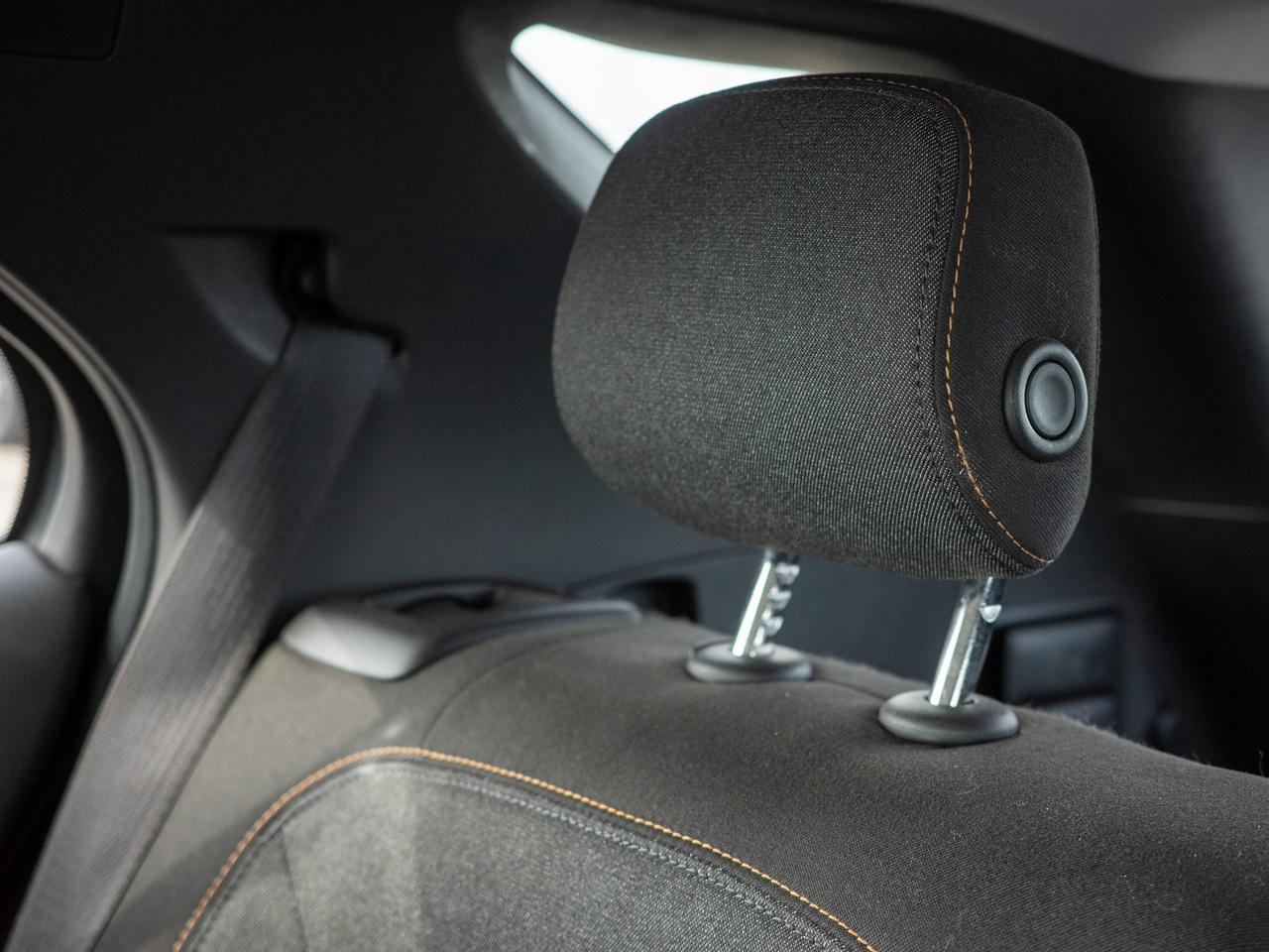 2018 Chevrolet Equinox LT - Rear Parking Aid   Cross-Traffic Alert Photo