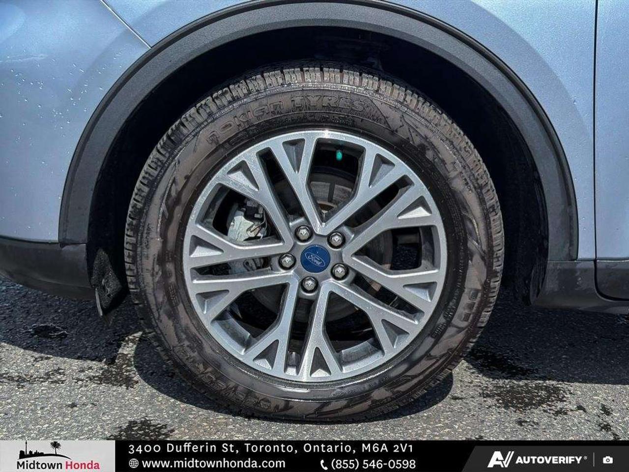 2022 Ford Escape SEL AWD Photo