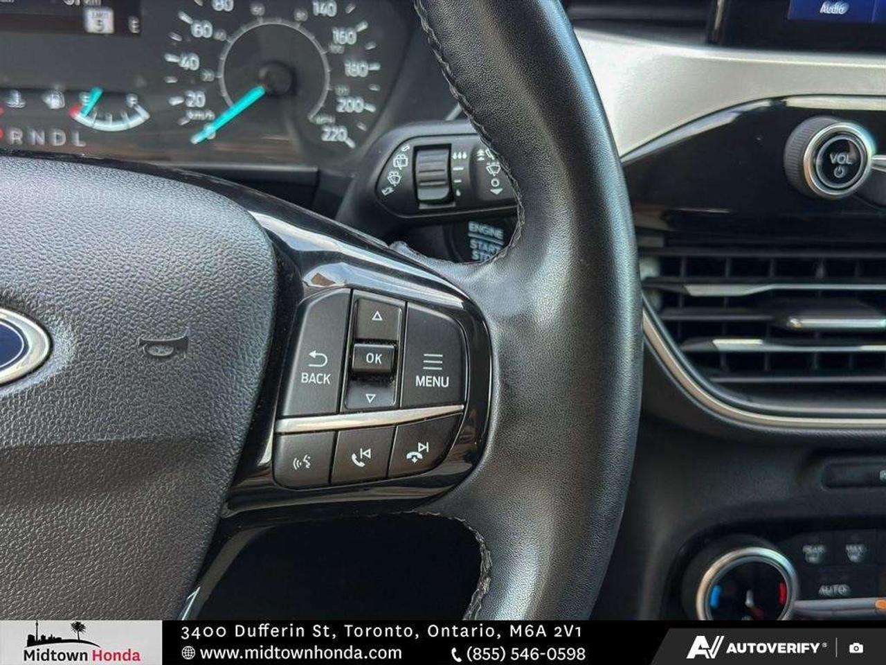 2022 Ford Escape SEL AWD Photo