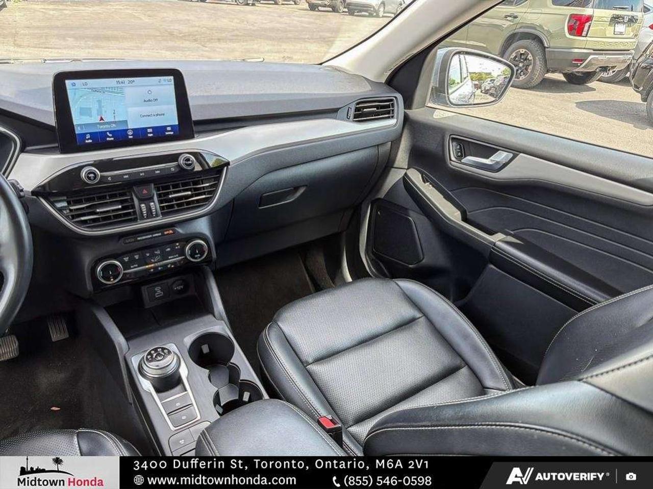 2022 Ford Escape SEL AWD Photo