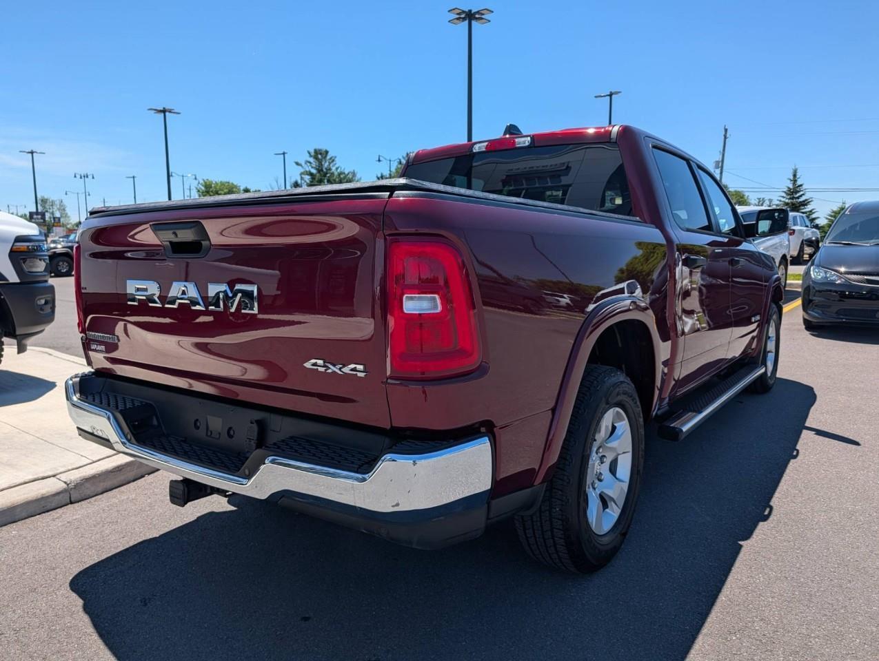 2025 RAM 1500 Big Horn ONE OWNER/ LOW KMS /NO ACCIDENTS Photo