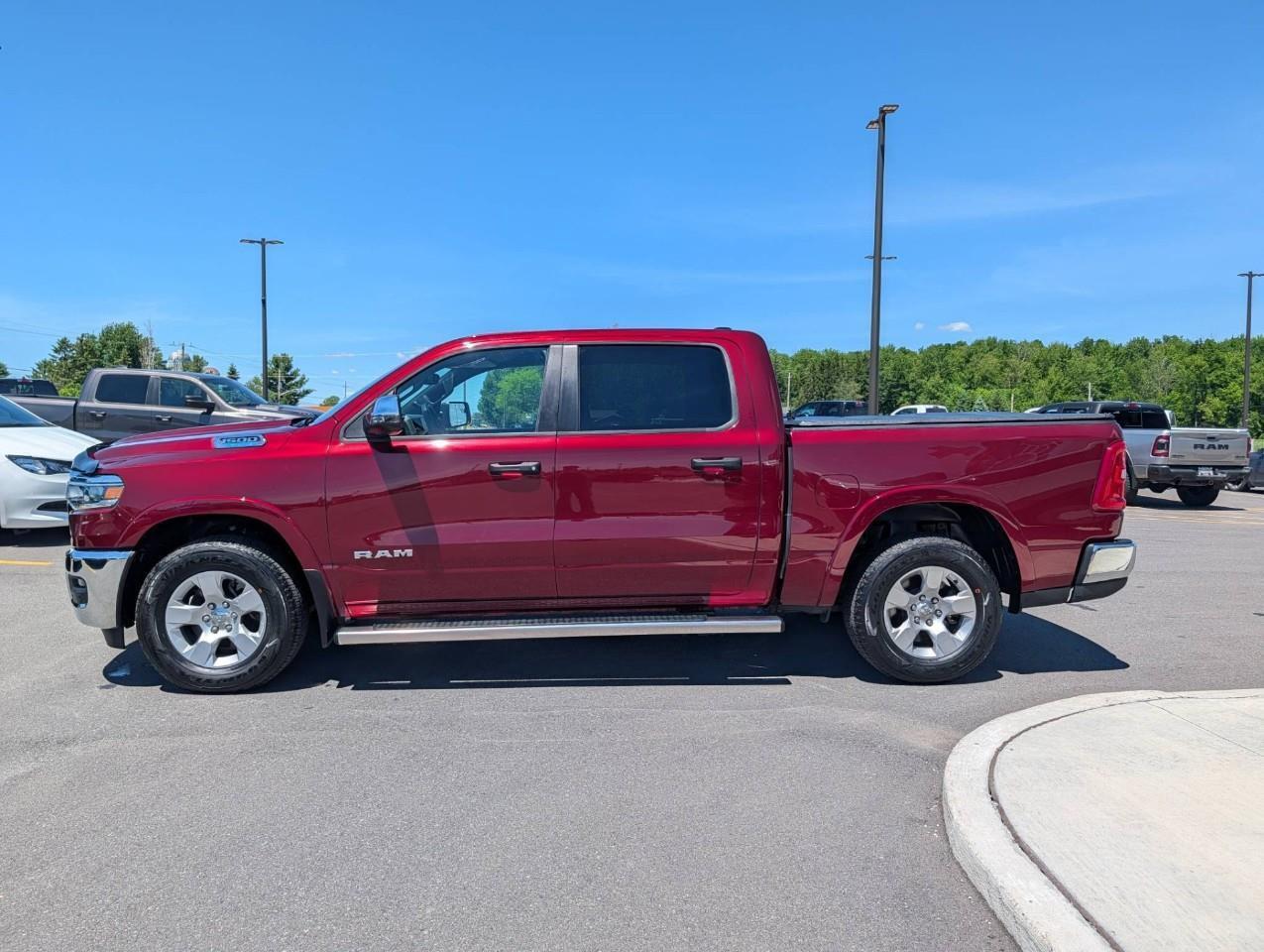 2025 RAM 1500 Big Horn ONE OWNER/ LOW KMS /NO ACCIDENTS Photo