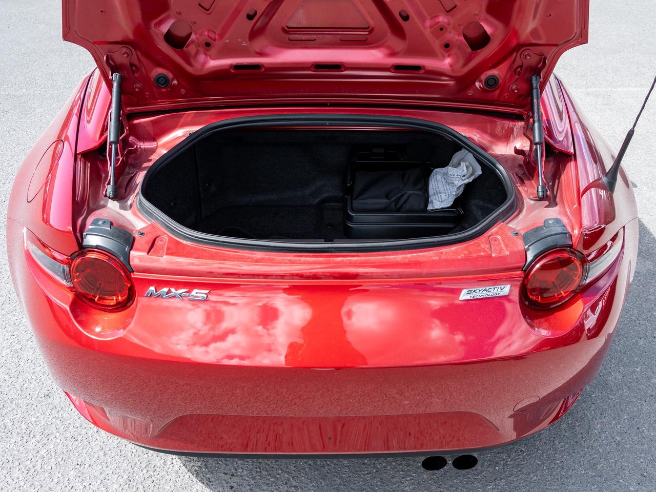 2017 Mazda MX-5 RF GS (M6) 2dr Convertible Photo