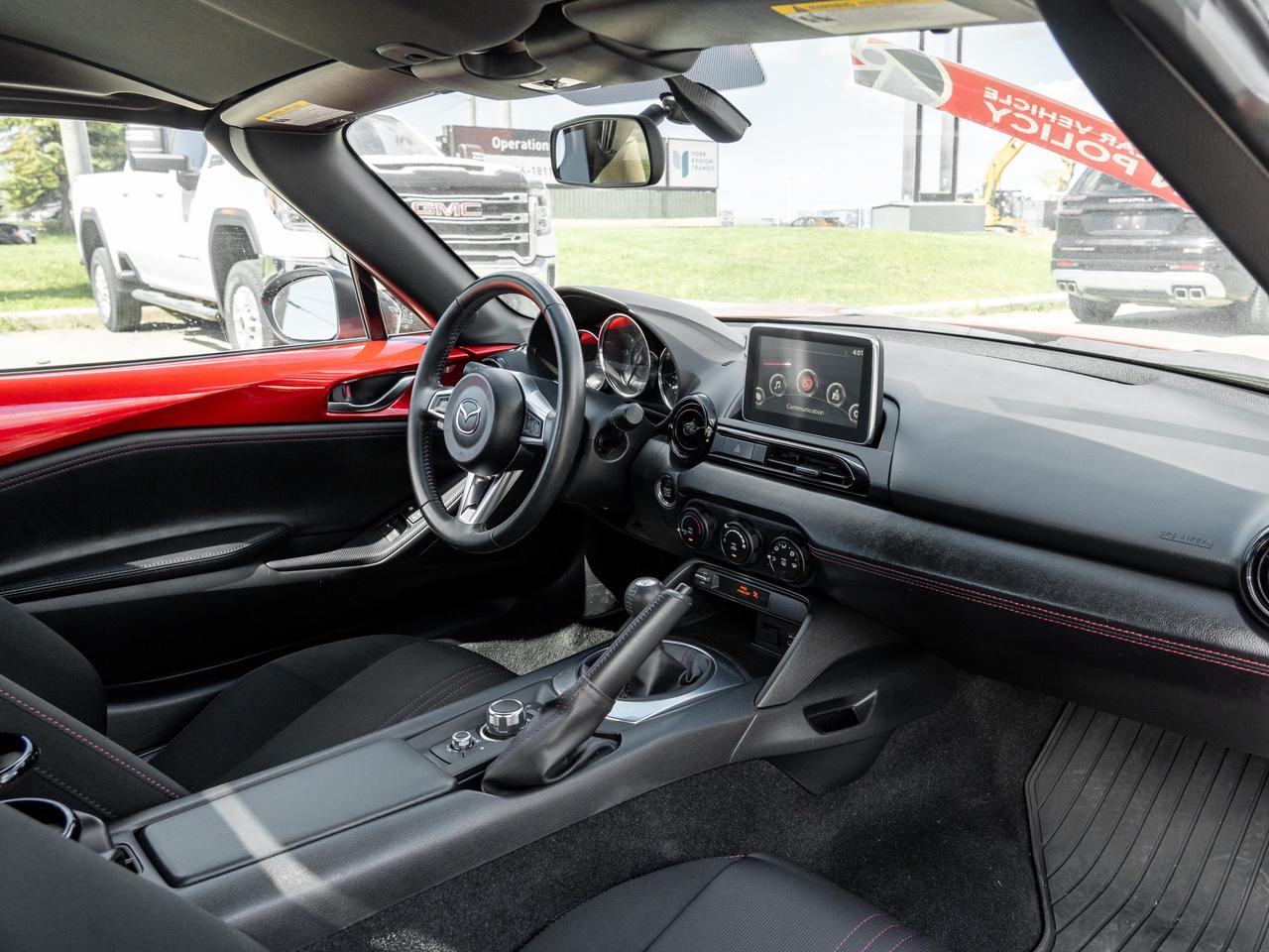 2017 Mazda MX-5 RF GS (M6) 2dr Convertible Photo