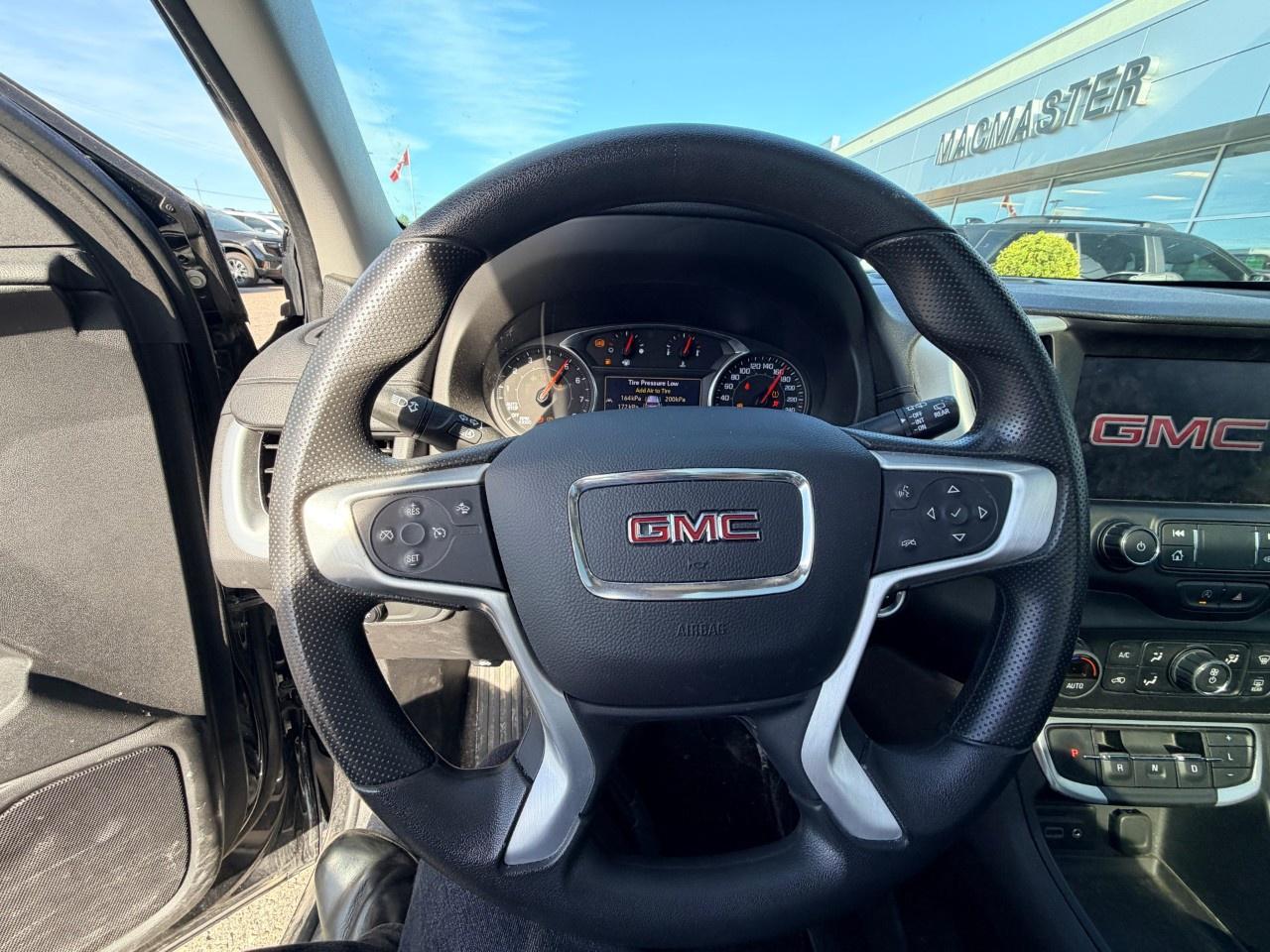 2022 GMC Terrain AWD SLE Photo