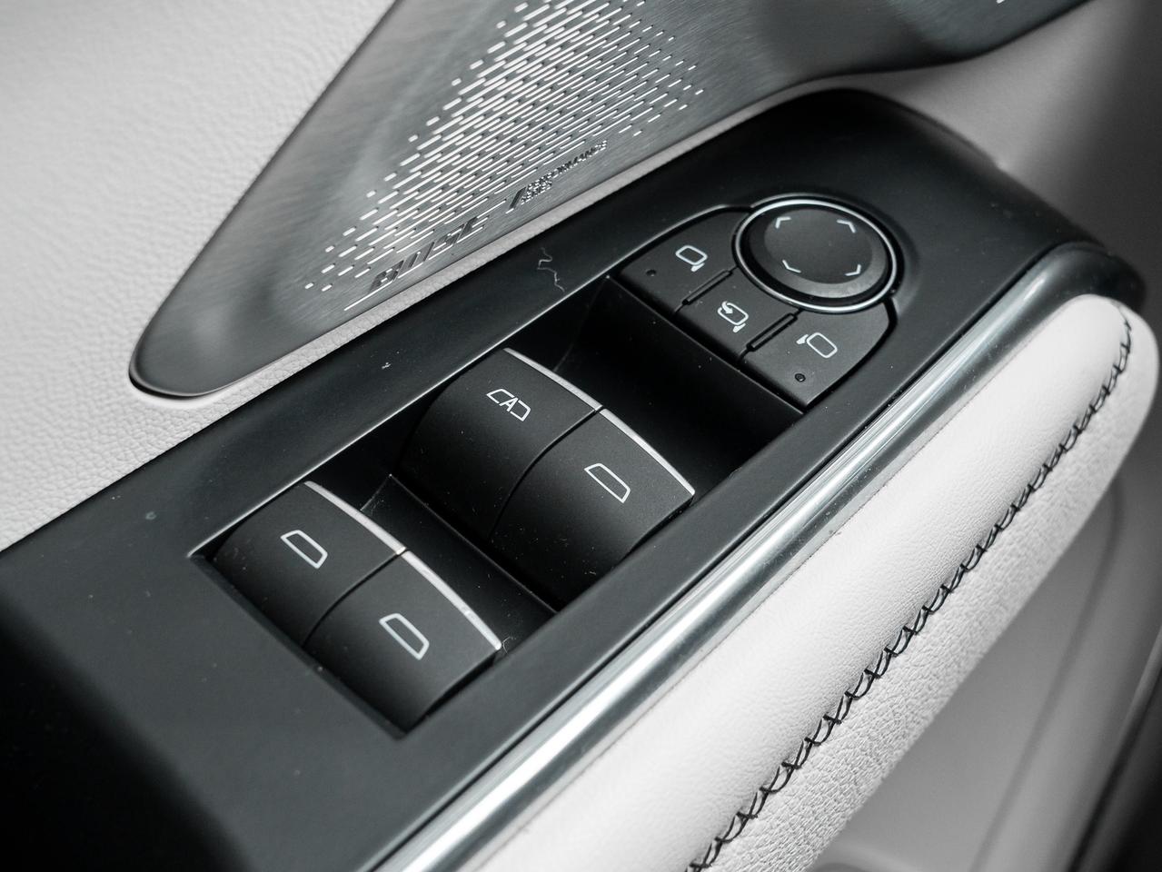 2024 GMC Acadia Denali 4dr All-Wheel Drive Photo