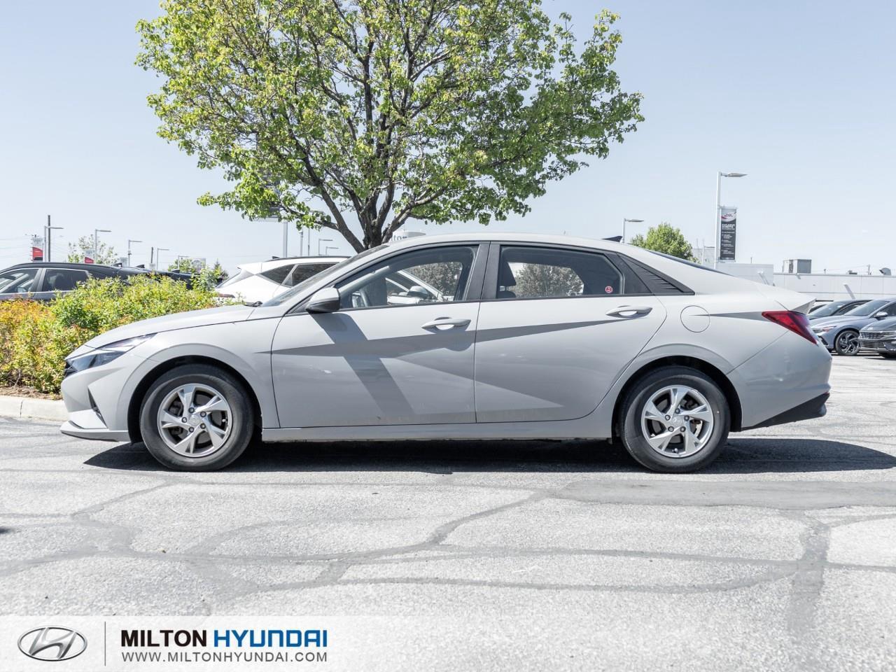 2023 Hyundai Elantra ESSENTIAL 4DR SEDAN Photo