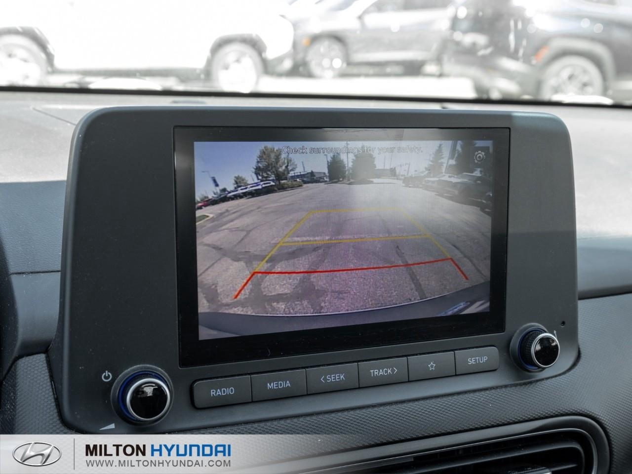 2022 Hyundai KONA 2.0L Preferred Sun & Leather Package 4dr All-Wheel Drive Photo