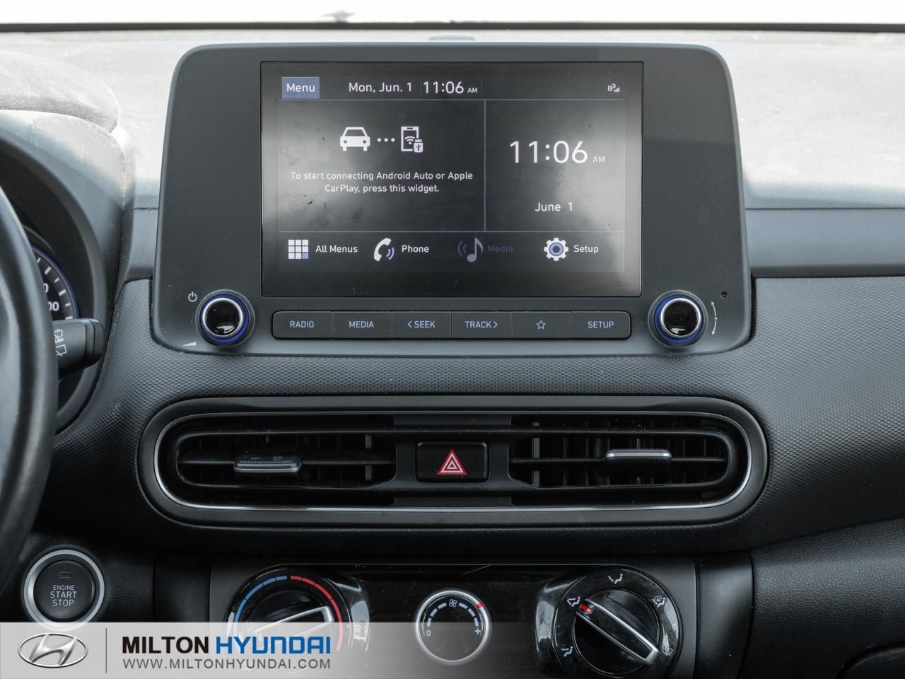 2022 Hyundai KONA 2.0L Preferred Sun & Leather Package 4dr All-Wheel Drive Photo