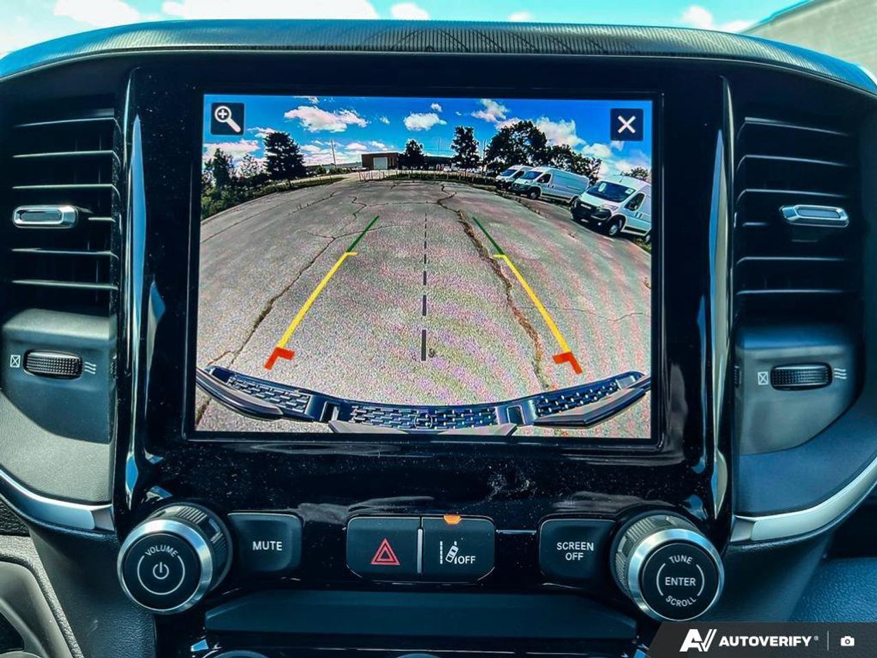 2025 RAM 1500 TRADESMAN Photo