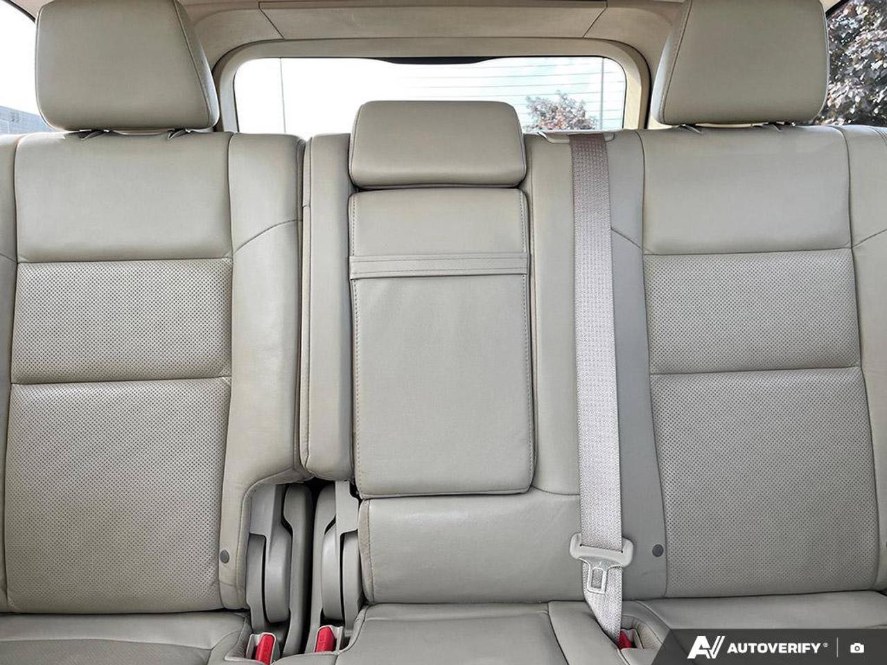 2020 Jeep Grand Cherokee Limited | Leather | Sunroof | Navigation | Blind-Spot Detection | Apple CarPlay | Android Auto Photo