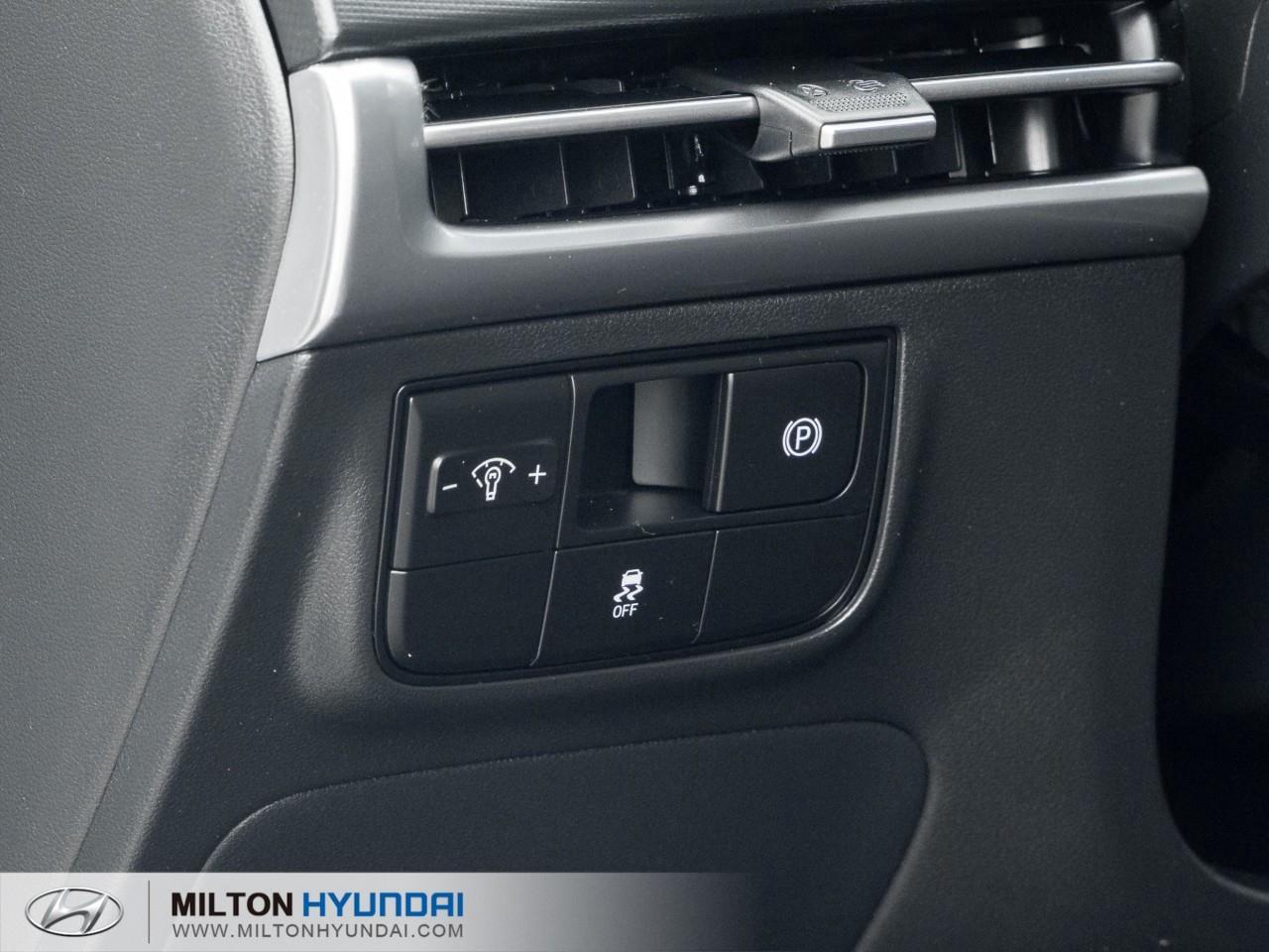 2025 Hyundai Tucson Preferred 4dr All-Wheel Drive Photo