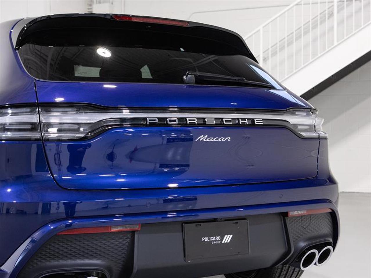 2026 Porsche Macan AWD Photo