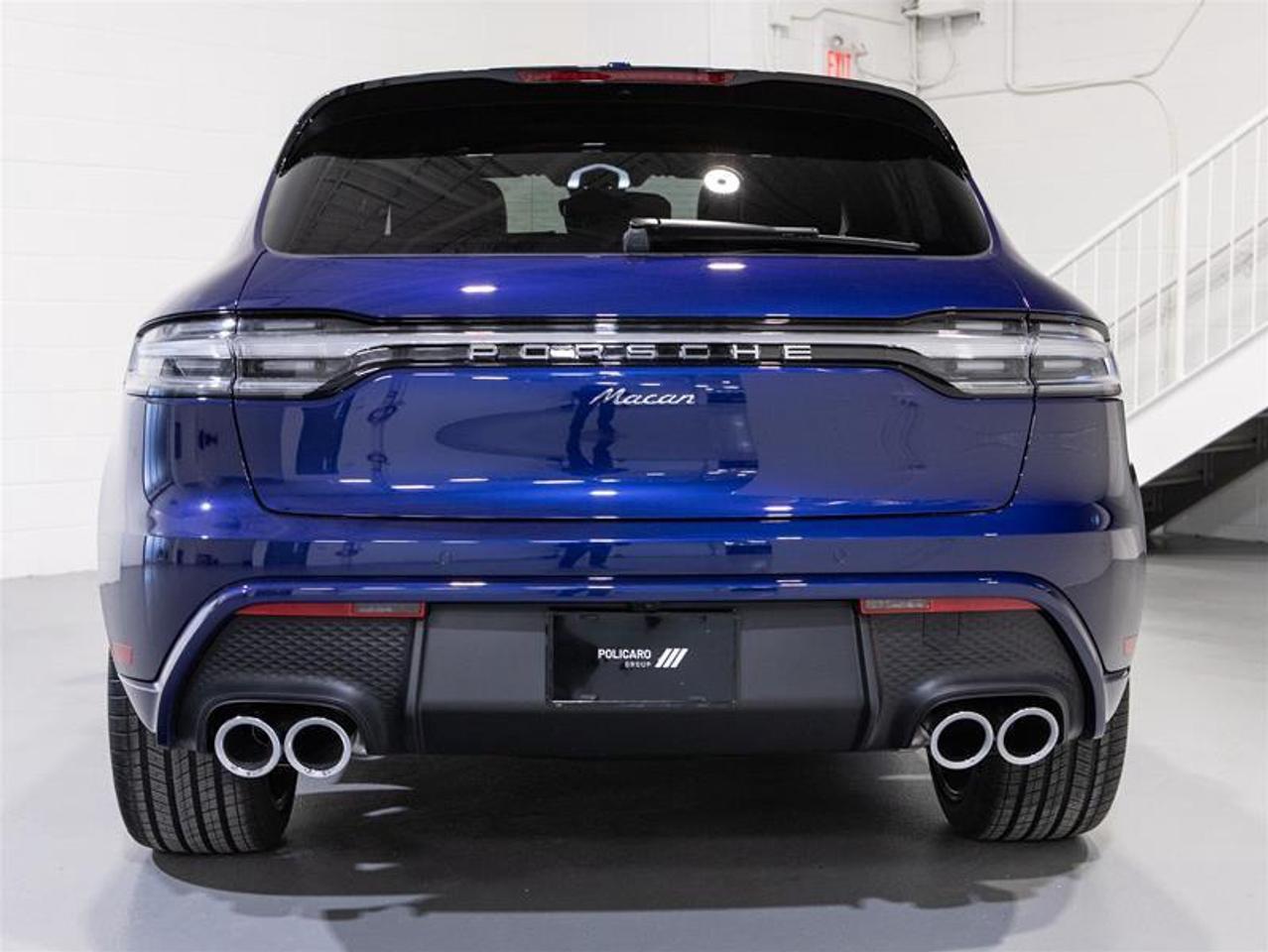 2026 Porsche Macan AWD Photo