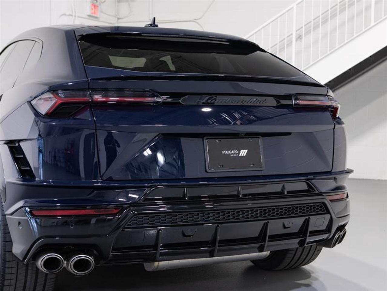 2024 Lamborghini Urus S Photo