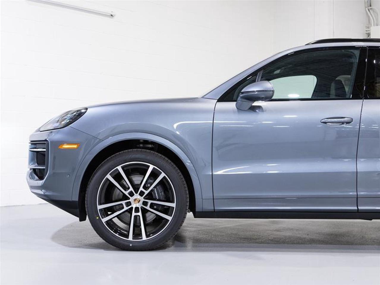 2026 Porsche Cayenne AWD Photo