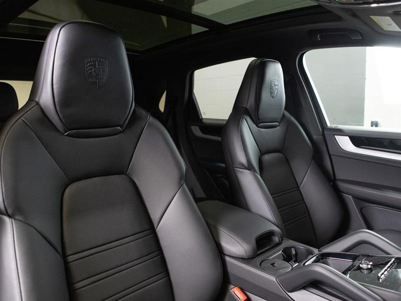 2026 Porsche Cayenne AWD Photo