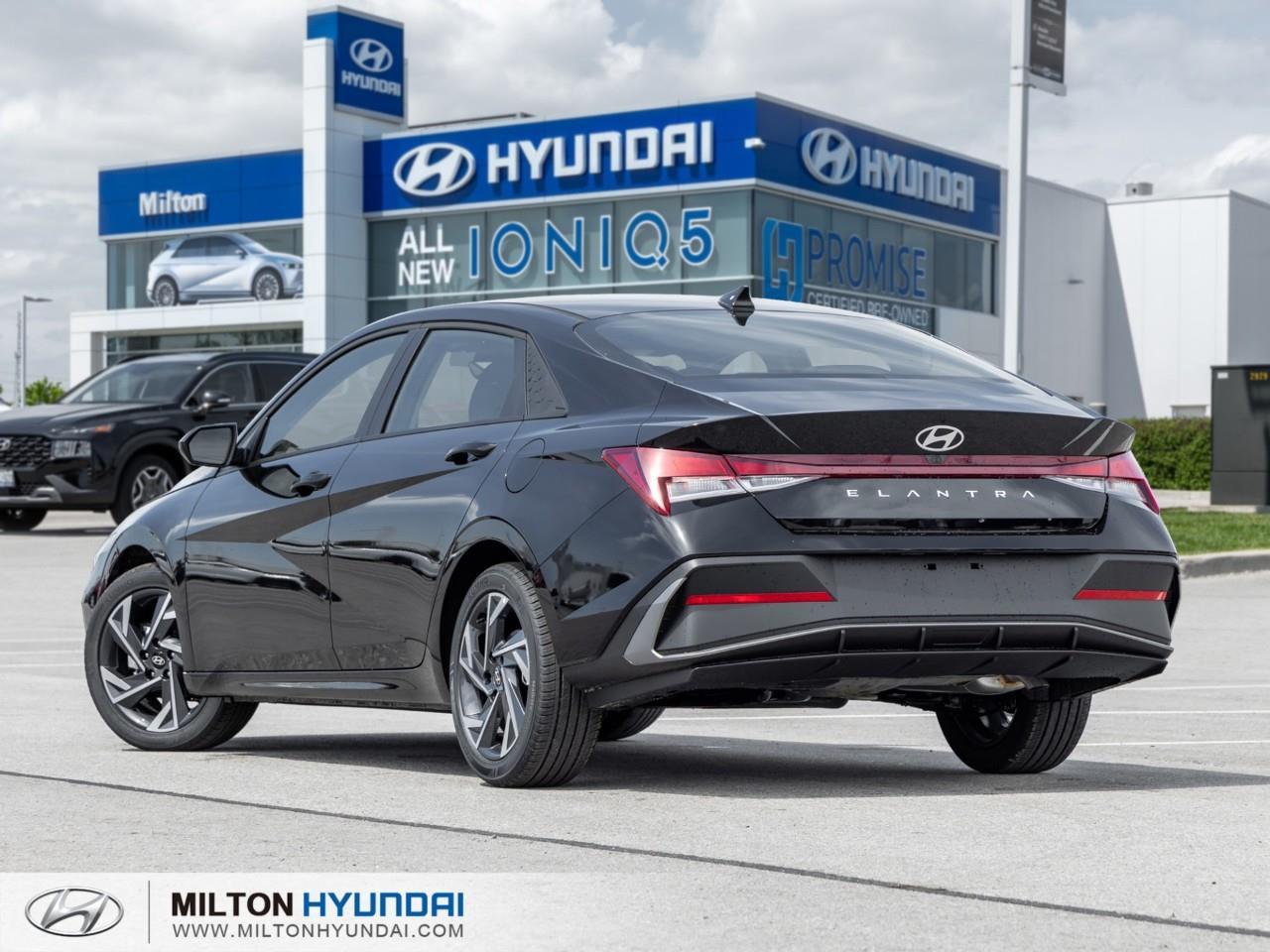 2026 Hyundai Elantra PREFERRED 4DR SEDAN Photo4
