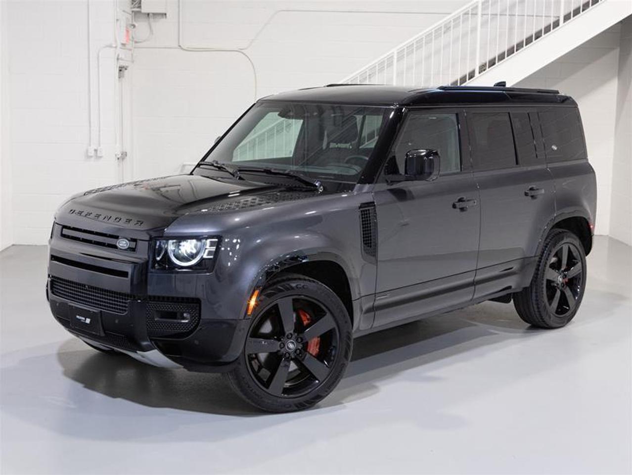 2023 Land Rover Defender 110 P400 X Photo
