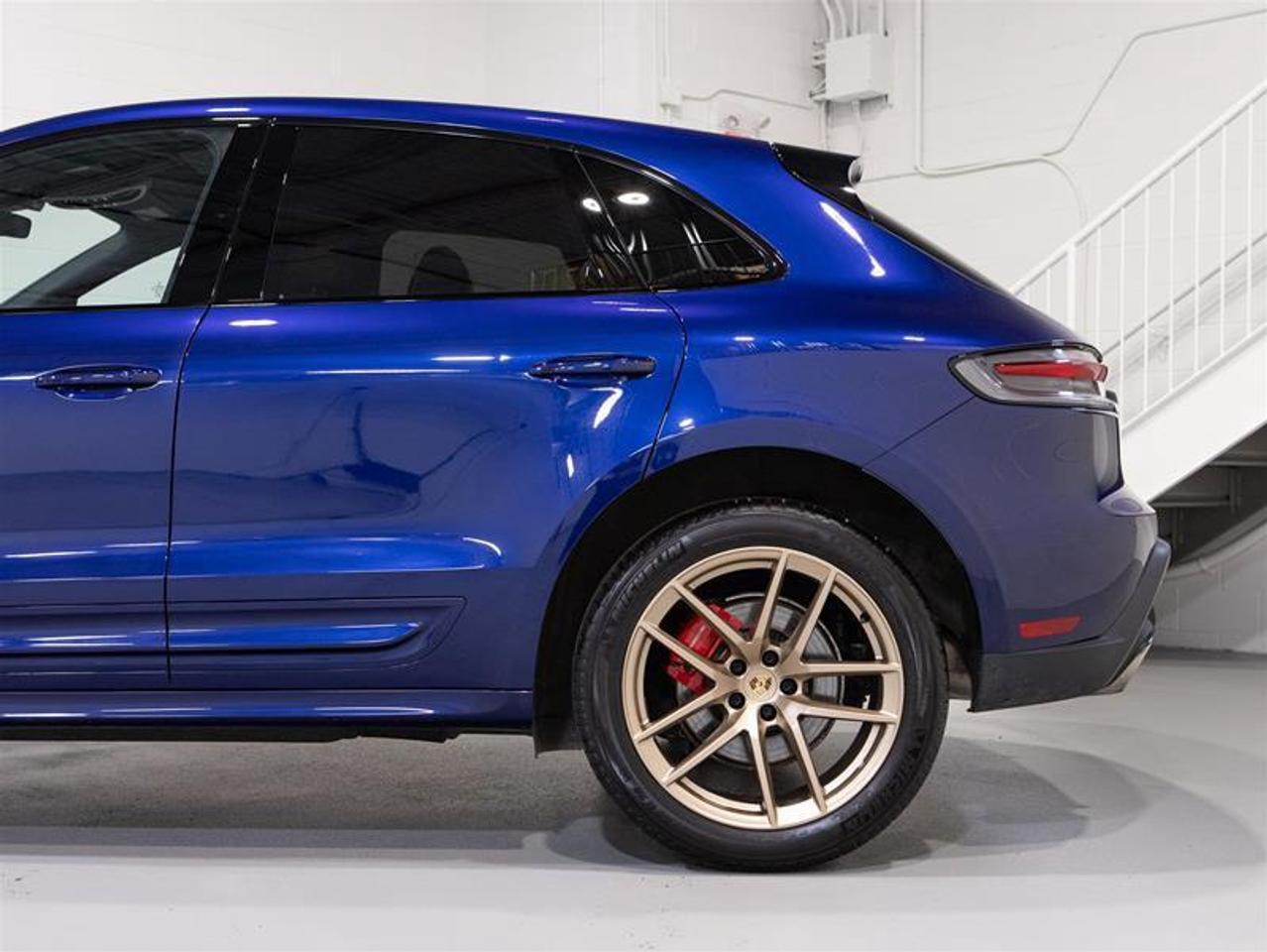 2023 Porsche Macan S Photo