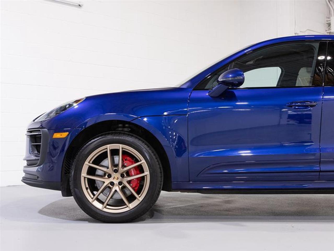 2023 Porsche Macan S Photo