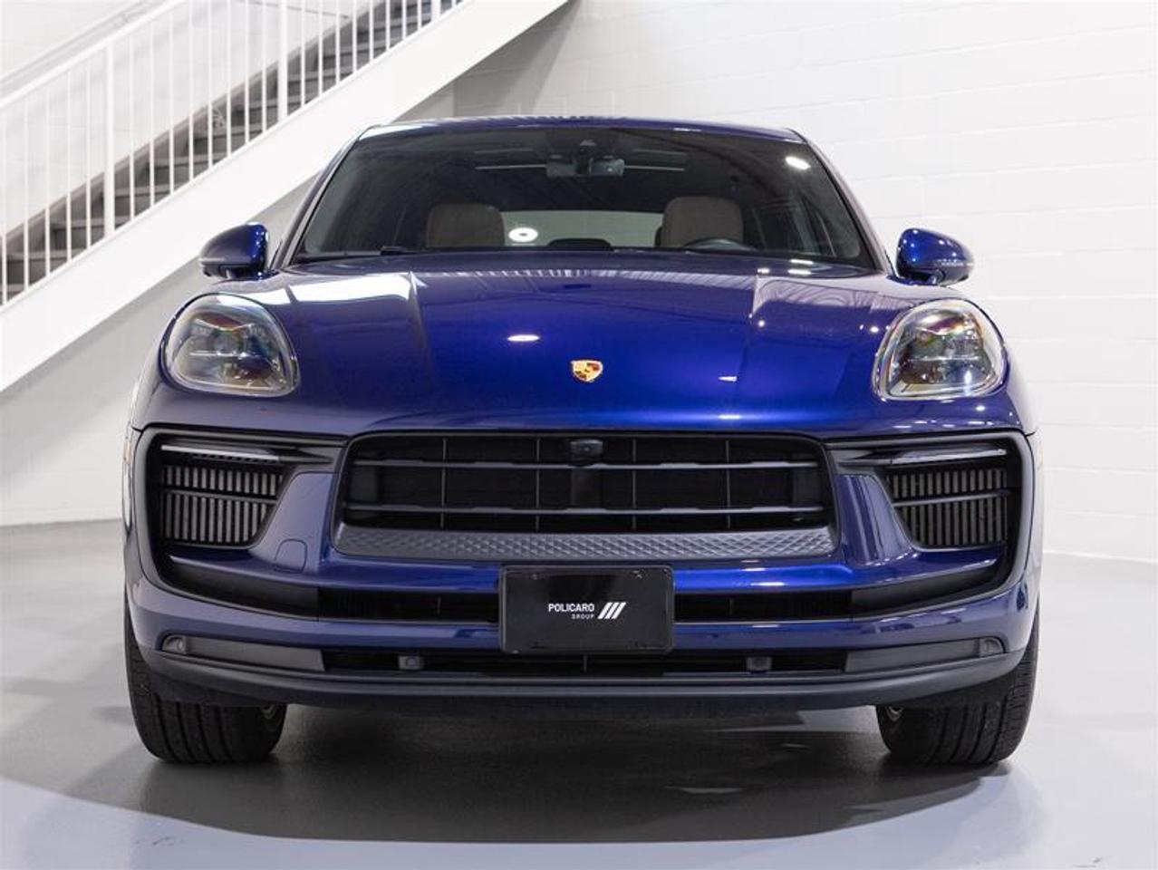 2023 Porsche Macan S Photo