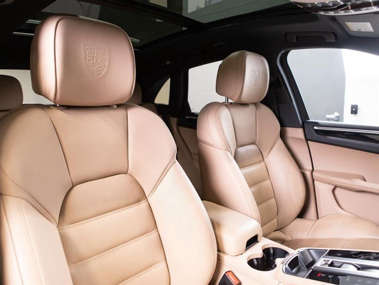 2023 Porsche Macan S Photo