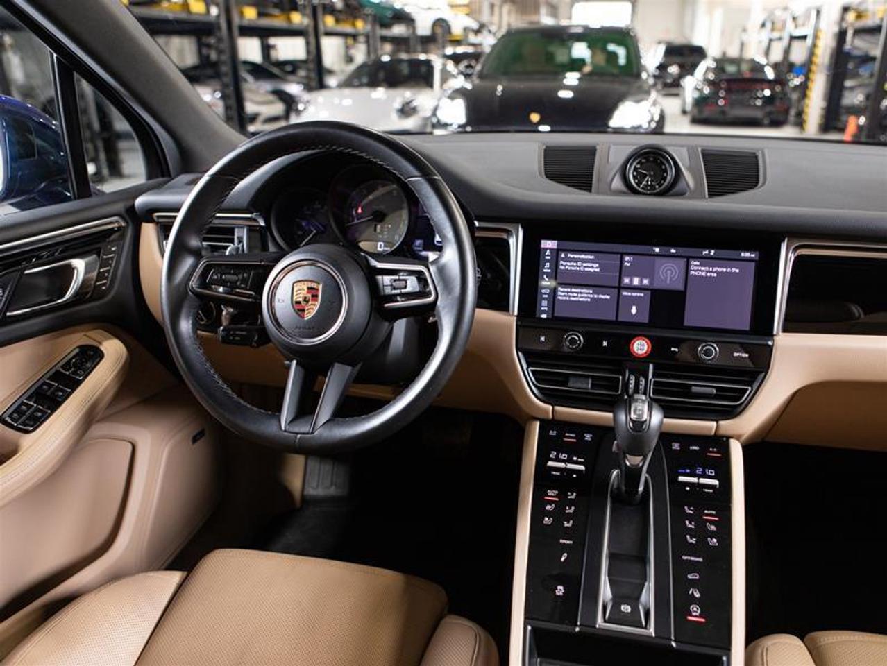 2023 Porsche Macan S Photo