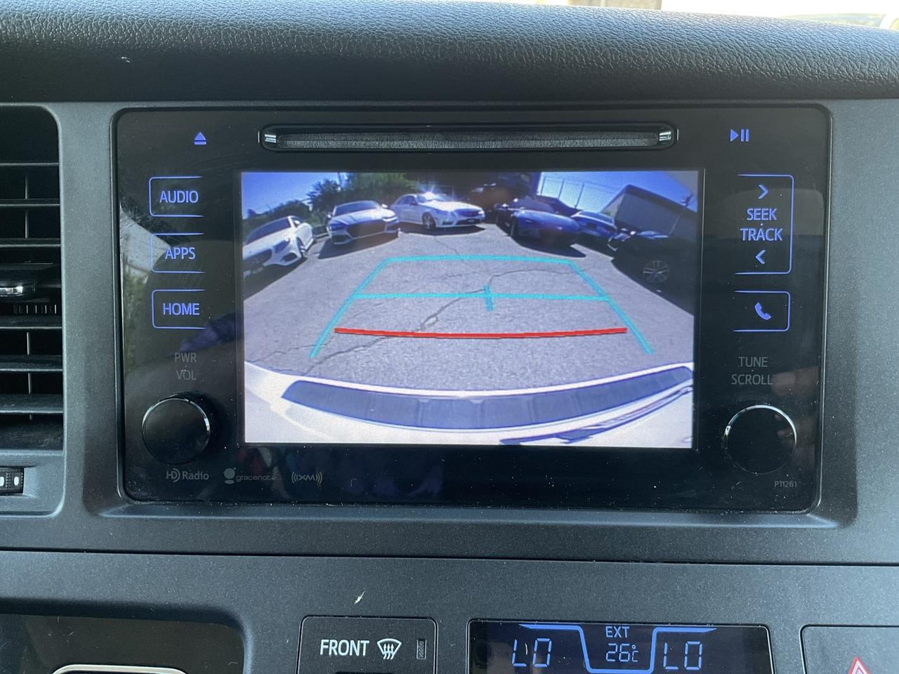 2017 Toyota Sienna LE 8-Passenger - BACK-UP CAM! PWR DOORS! 8 PASS! Photo