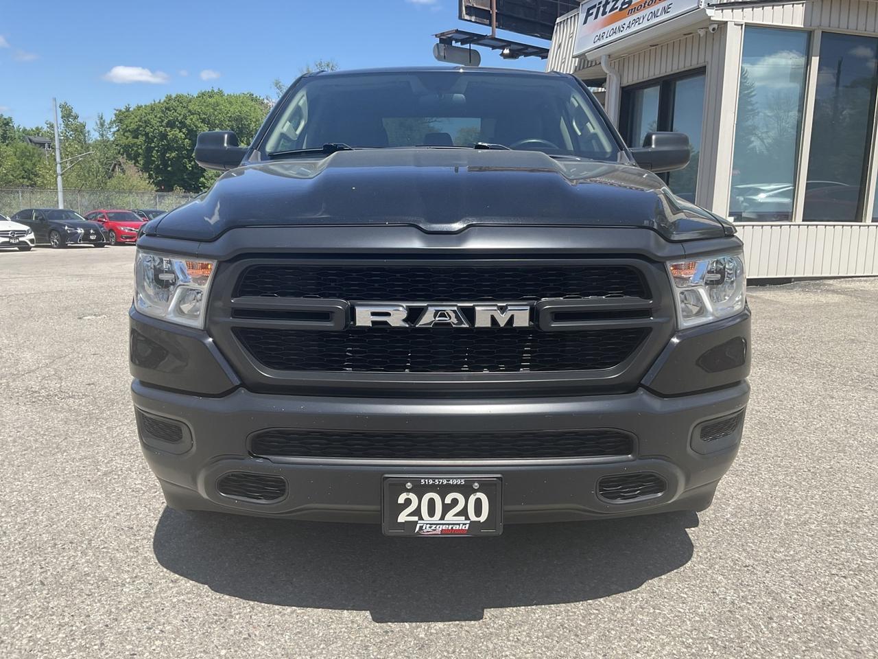2020 RAM 1500 Tradesman Crew Cab SB 4WD - LEATHER! BACK-UP CAM! Photo