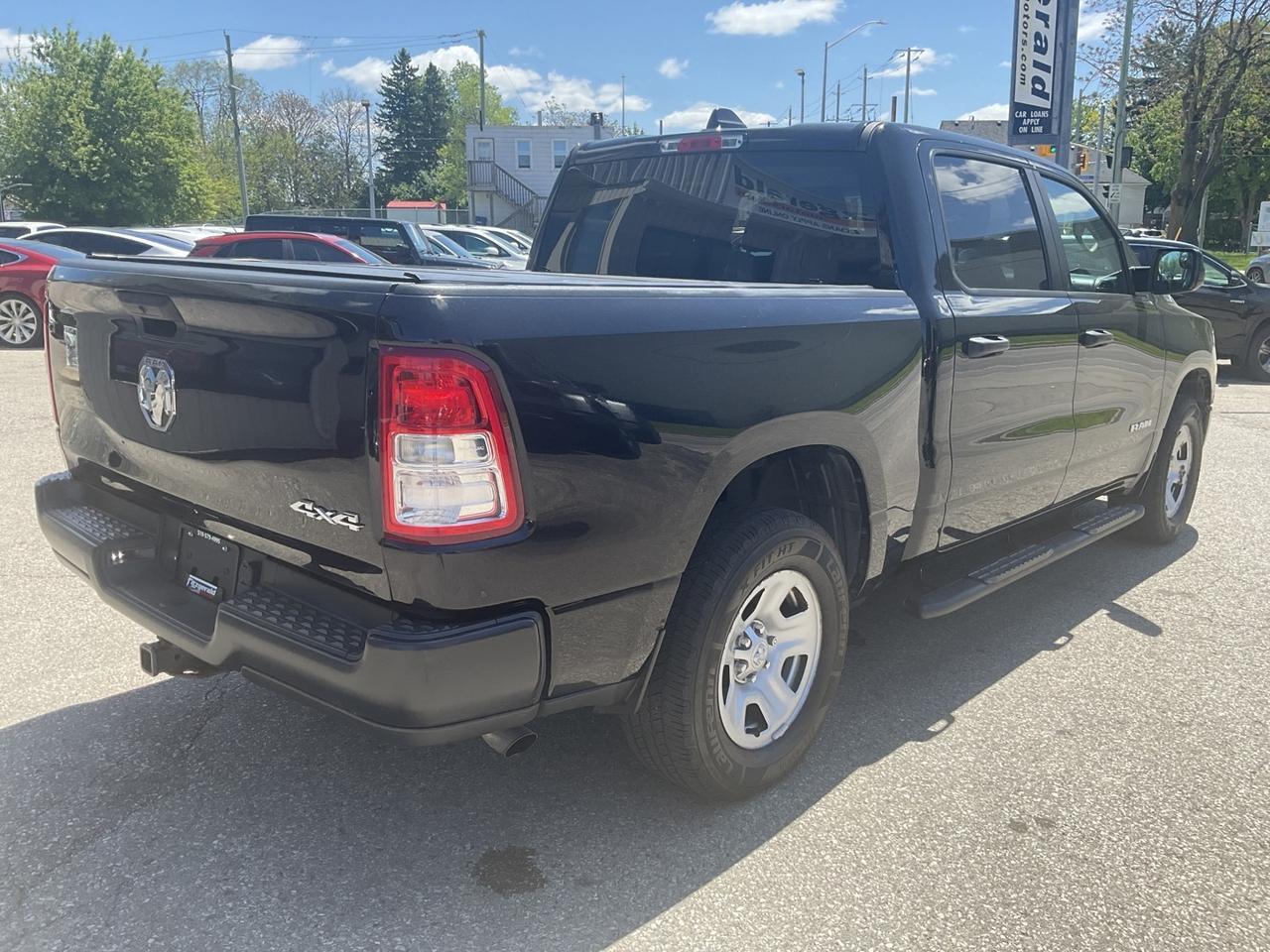 2020 RAM 1500 Tradesman Crew Cab SB 4WD - LEATHER! BACK-UP CAM! Photo