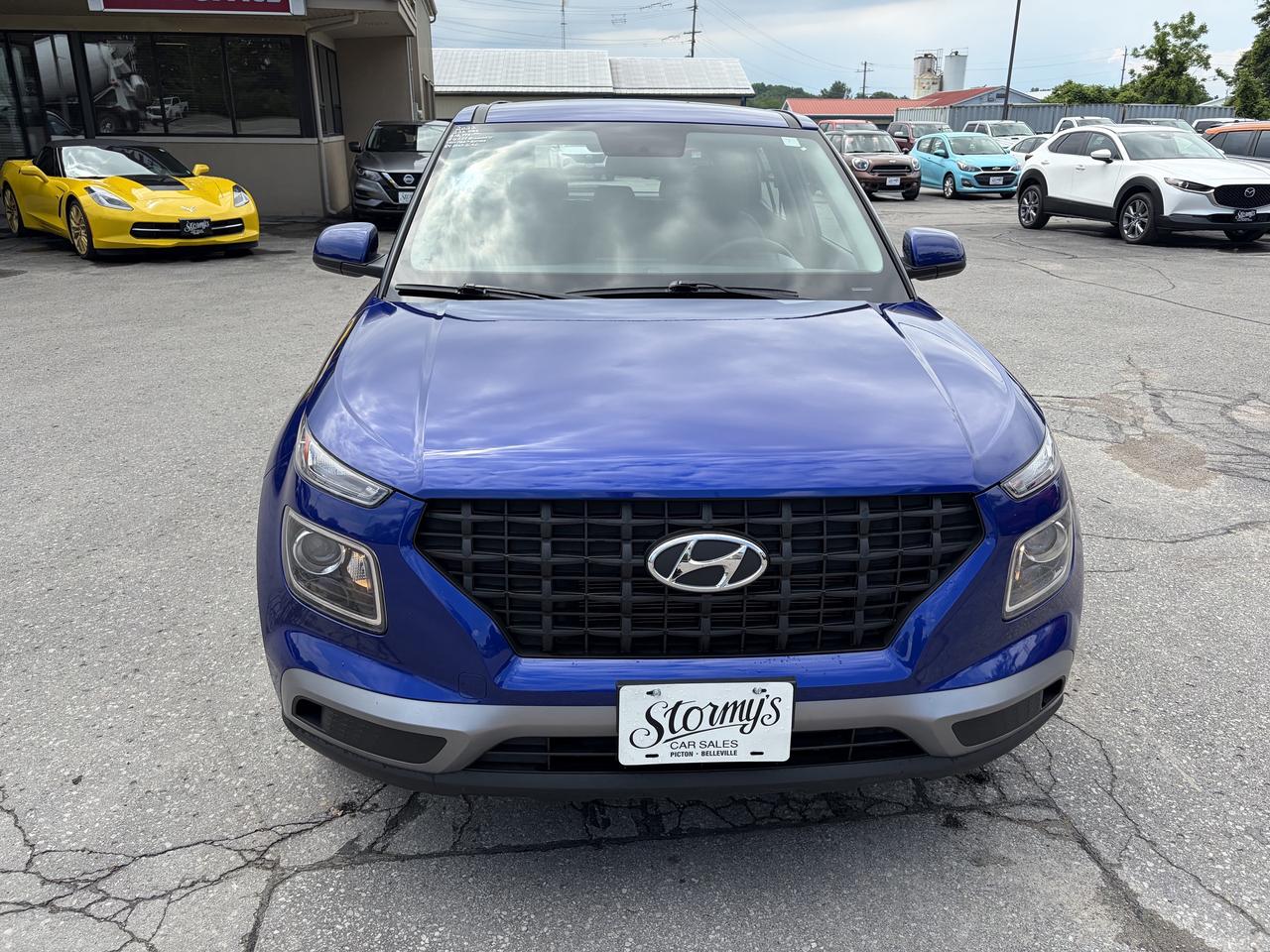 2022 Hyundai Venue Essential  ** CALL PICTON 1*866*979*8802 Photo