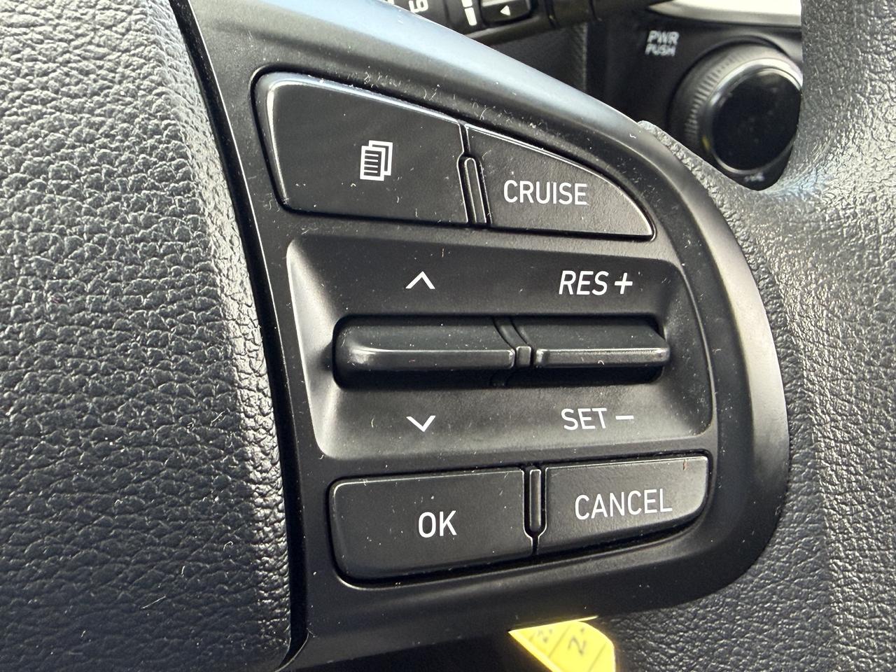2022 Hyundai Venue Essential  ** CALL PICTON 1*866*979*8802 Photo