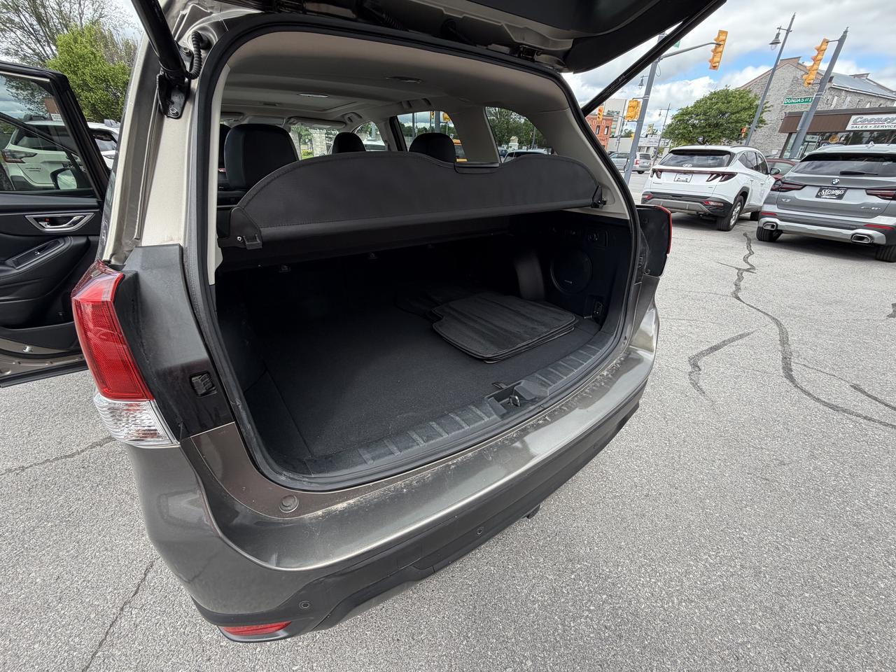 2019 Subaru Forester Limited ** CALL BELLEVILLE 613-961-8848**** Photo