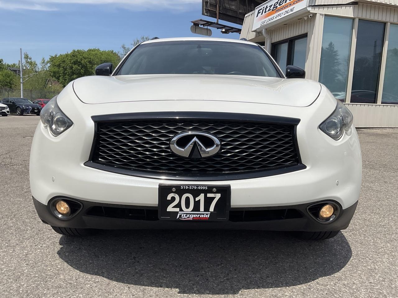 2017 Infiniti QX70 S AWD - LEATHER! NAV!360 CAM! SUNROOF! COOLED SEAT Photo