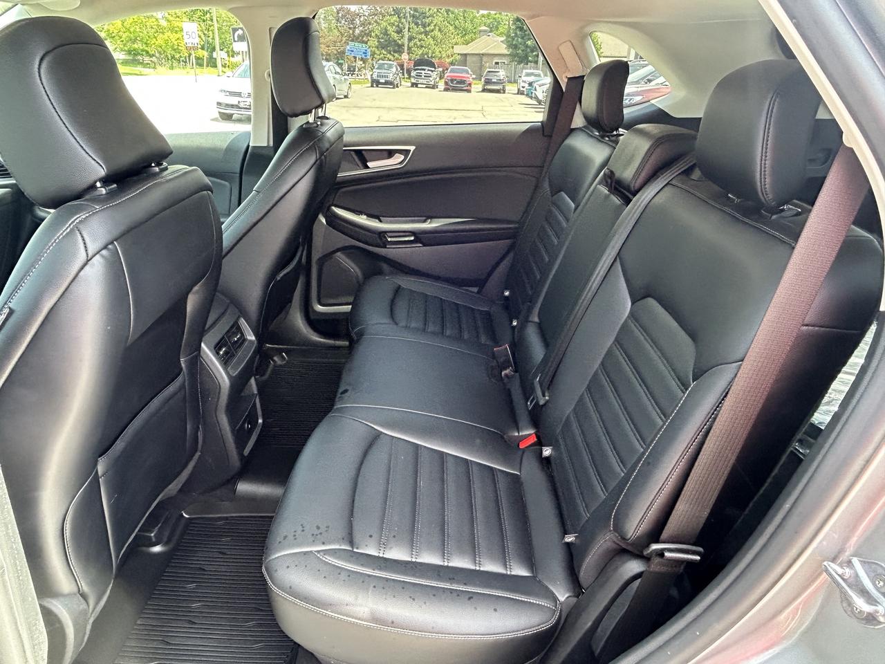 2023 Ford Edge SEL/ONLY 22K KMS!!/LEATHER/HEATED SEATS Photo