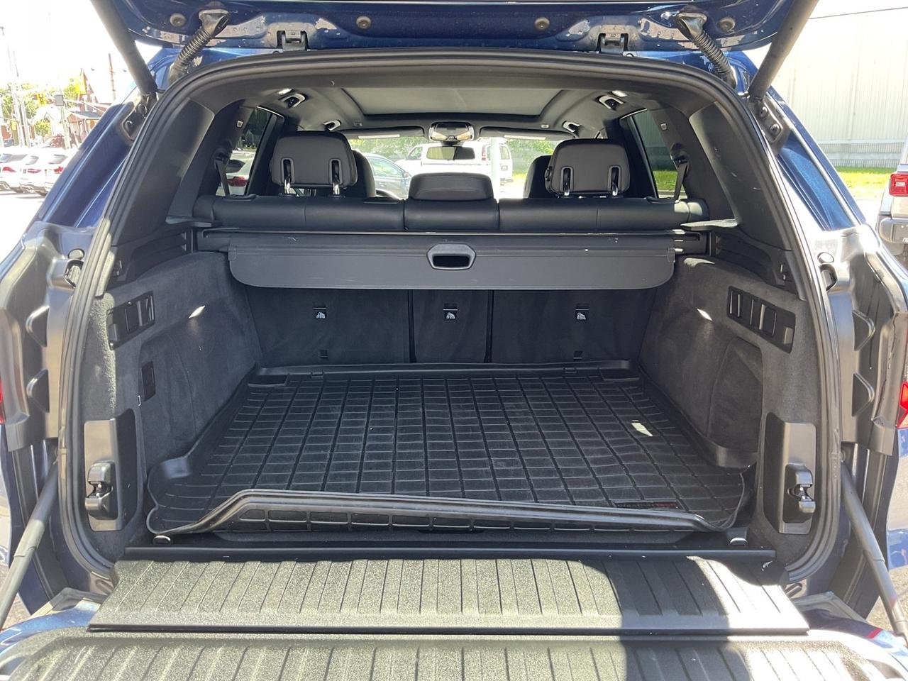 2019 BMW X5 xDrive40i - LTHR! NAV! BACK-UP CAM! BSM! PANO ROOF Photo