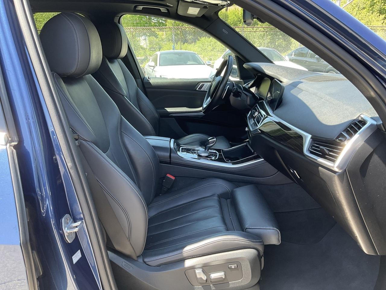 2019 BMW X5 xDrive40i - LTHR! NAV! BACK-UP CAM! BSM! PANO ROOF Photo