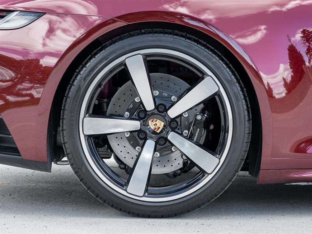 2021 Porsche 911 Targa 4S Heritage Edition Porsche Ceramic Composit Photo