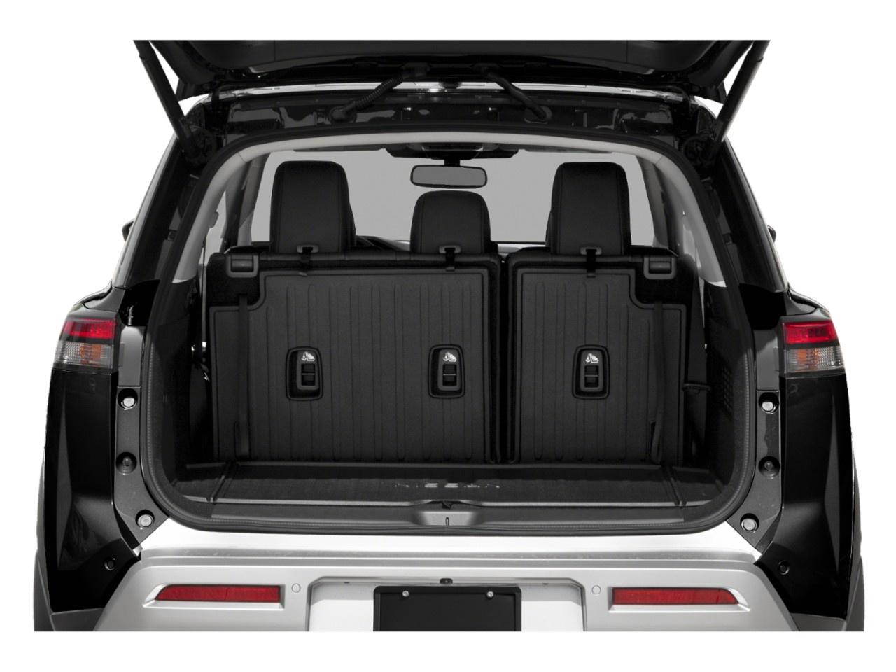 2024 Nissan Pathfinder Platinum 4WD Photo