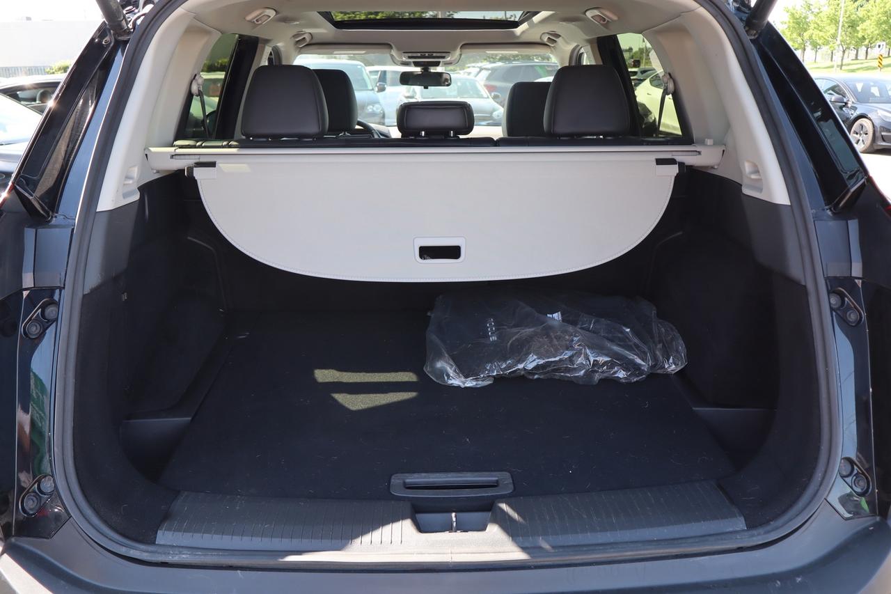 2023 Nissan Rogue SV AWD   Moonroof   No Accident   Clean Carfax Photo