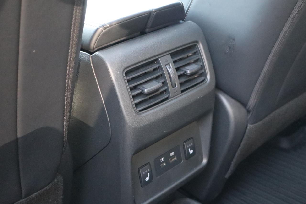 2023 Nissan Rogue SV AWD   Moonroof   No Accident   Clean Carfax Photo
