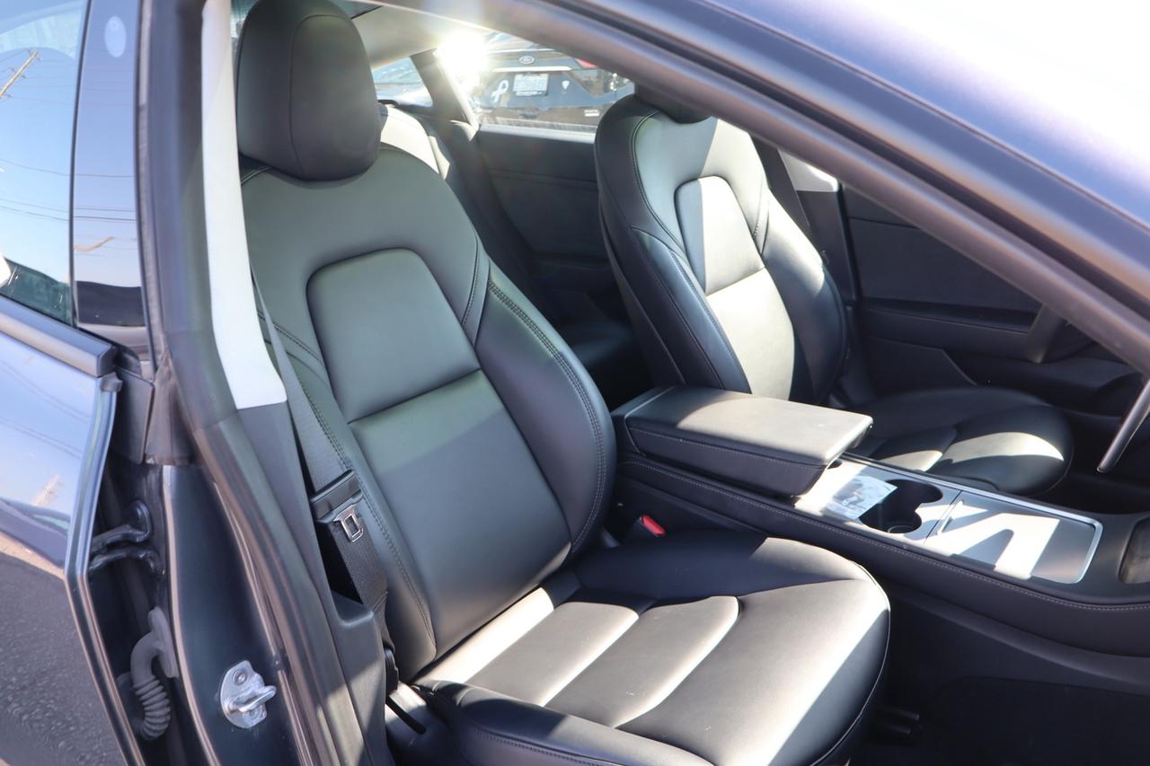 2022 Tesla Model 3 STANDARD RANGE PLUS Photo