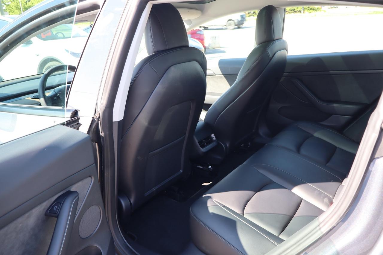 2022 Tesla Model 3 STANDARD RANGE PLUS Photo