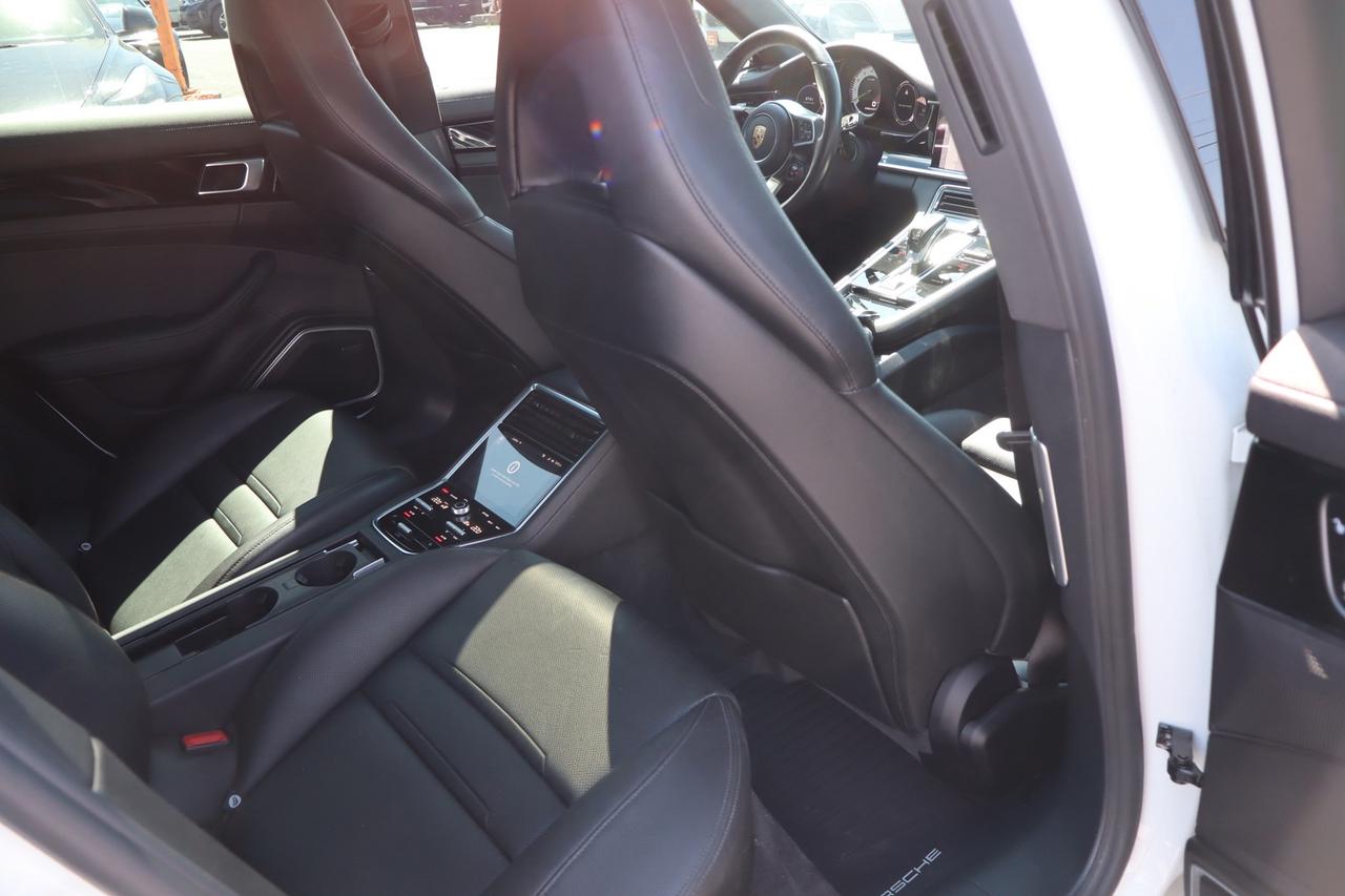2018 Porsche Panamera 4 E-HYBRID   Chrono   Soft Close   Bose   360 Came Photo