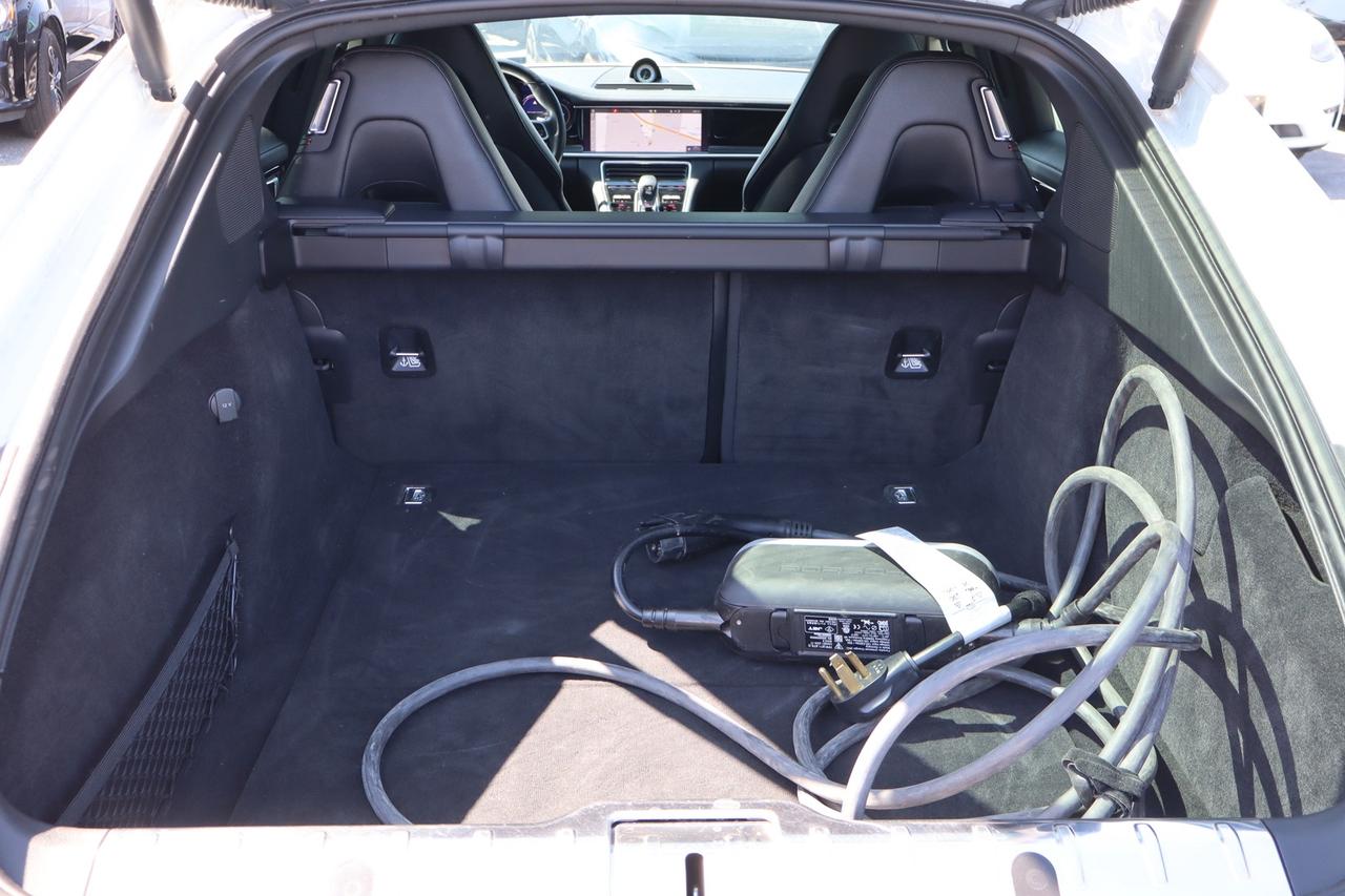 2018 Porsche Panamera 4 E-HYBRID   Chrono   Soft Close   Bose   360 Came Photo