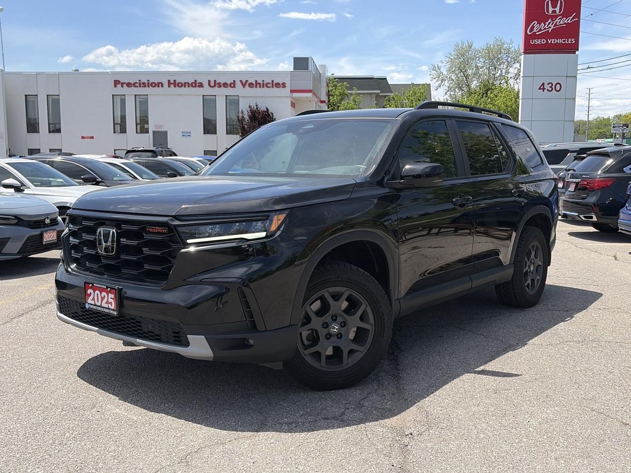 2025 Honda Pilot TrailSport AWD Photo