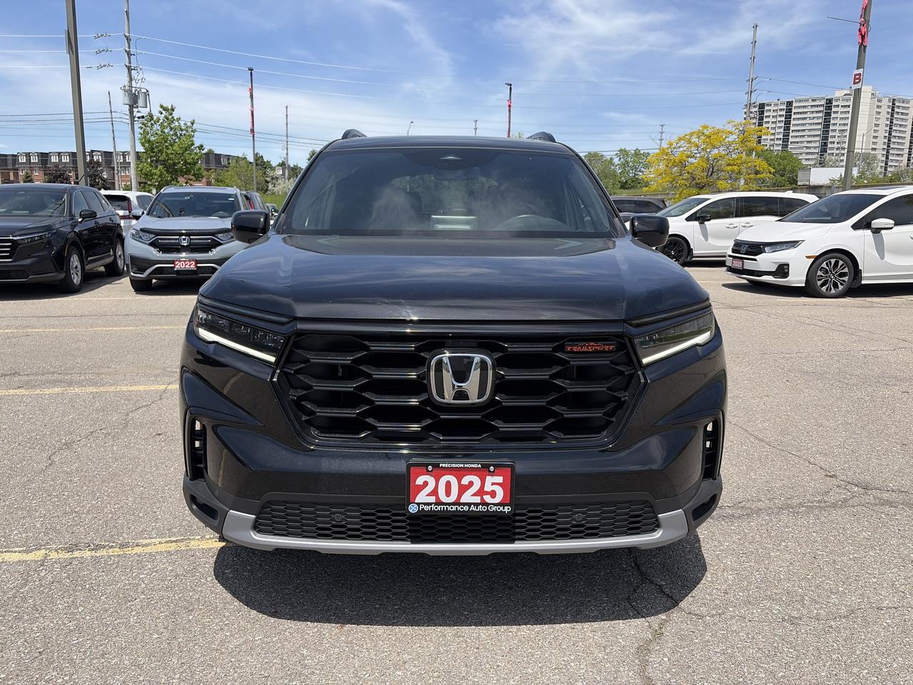 2025 Honda Pilot TrailSport AWD Photo